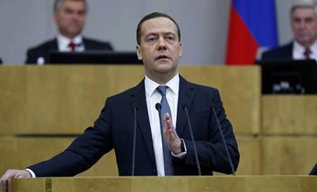 Designan a Medvédev como primer ministro de Rusia